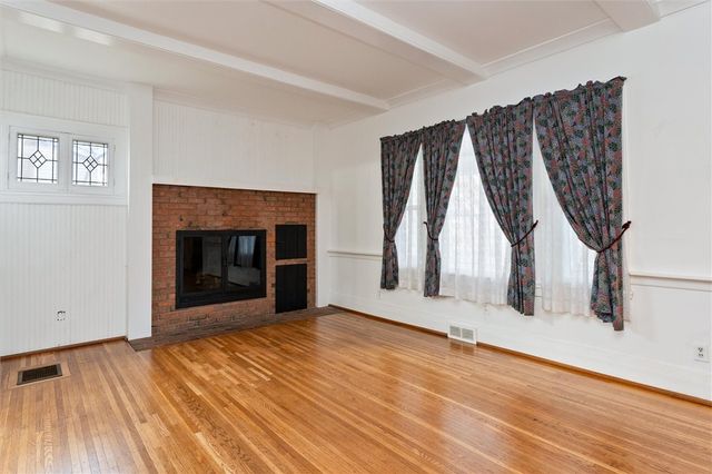 3242 Saint Paul Boulevard, Irondequoit, NY 14617