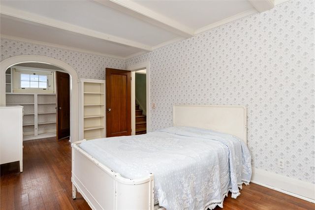 3242 Saint Paul Boulevard, Irondequoit, NY 14617