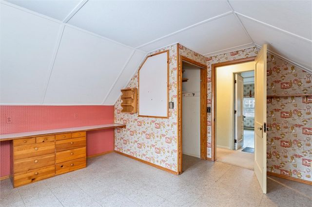 3242 Saint Paul Boulevard, Irondequoit, NY 14617