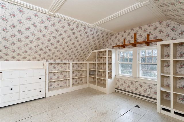 3242 Saint Paul Boulevard, Irondequoit, NY 14617