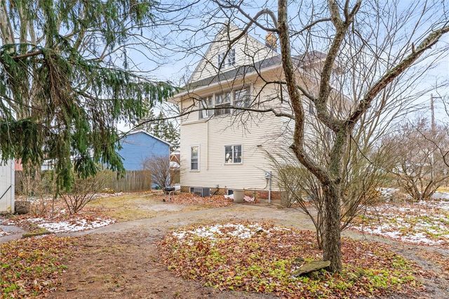 3242 Saint Paul Boulevard, Irondequoit, NY 14617