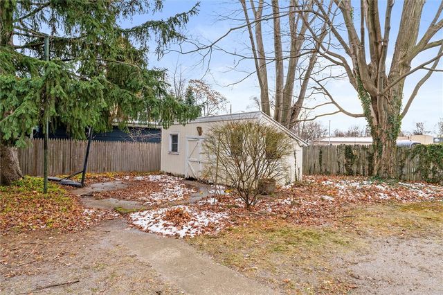 3242 Saint Paul Boulevard, Irondequoit, NY 14617