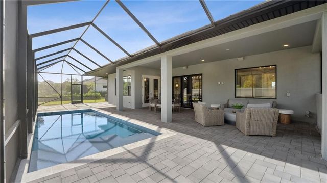 461 N Arrowhead Trail, Vero Beach, FL 32963