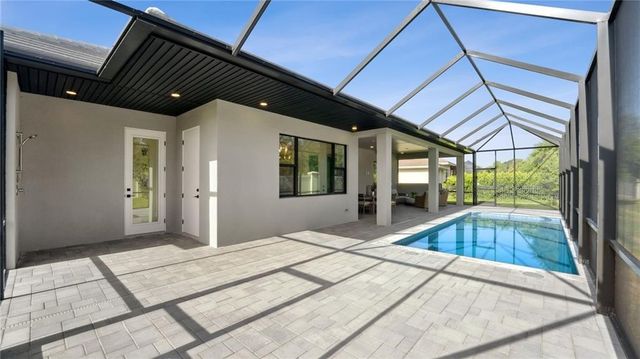 461 N Arrowhead Trail, Vero Beach, FL 32963