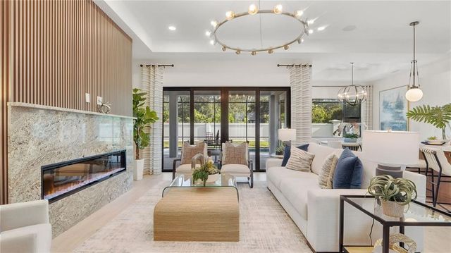 461 N Arrowhead Trail, Vero Beach, FL 32963