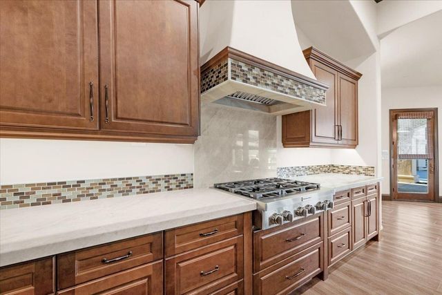 12392 N Via Tuscania Avenue, Clovis, CA 93619