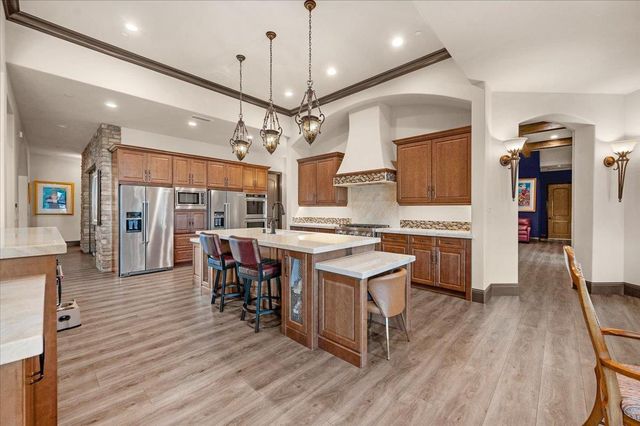 12392 N Via Tuscania Avenue, Clovis, CA 93619