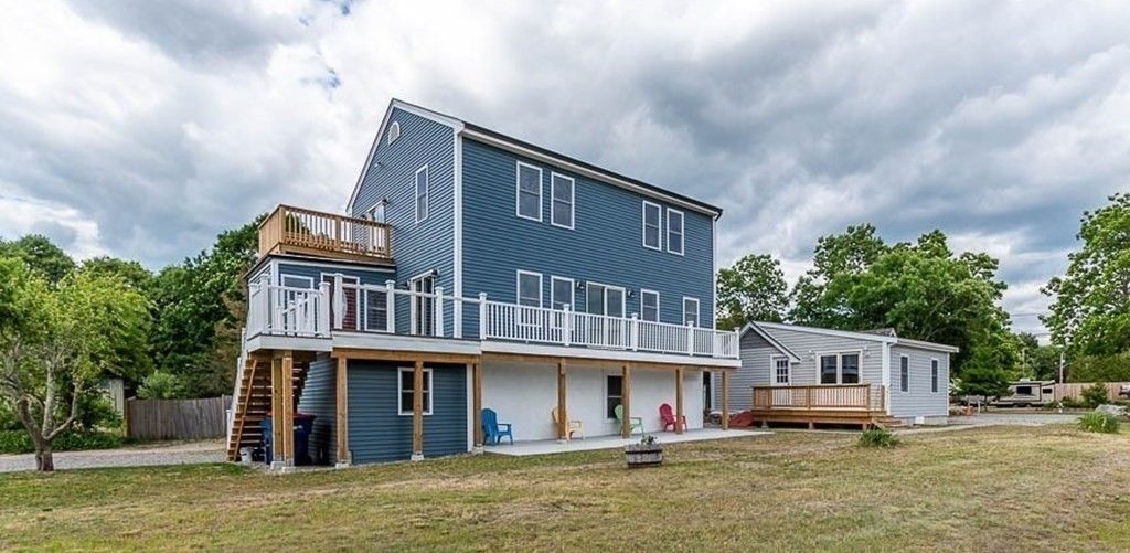 22 Avenue A 1 & 2, Wareham, MA 02571