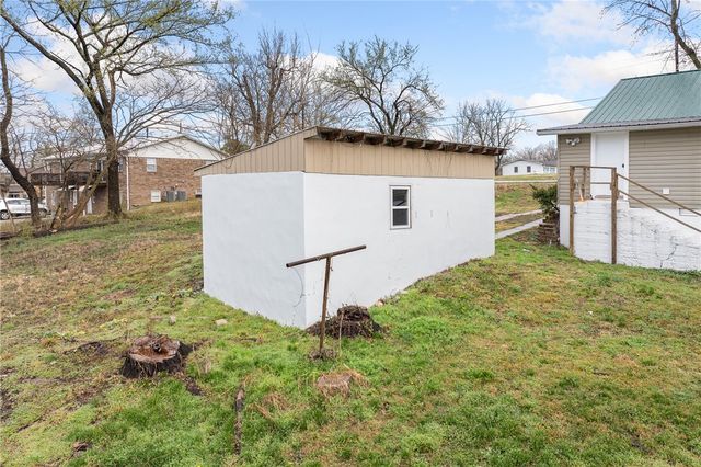 514 S Locust Street, Harrison, AR 72601