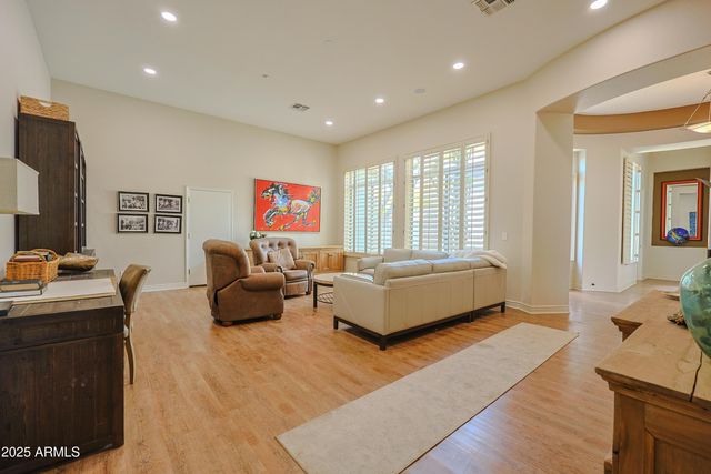 42405 N HARBOUR TOWN Court, Anthem, AZ 85086