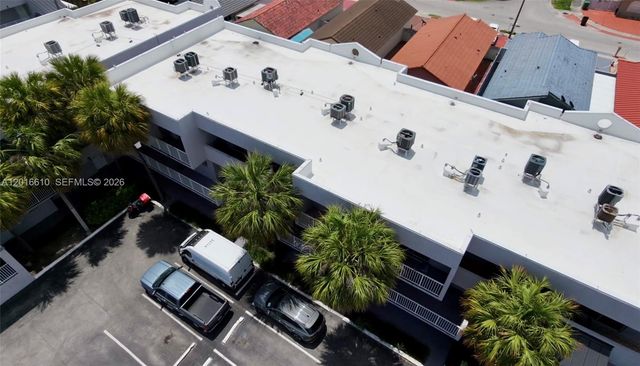 2680 W 76th St 211, Hialeah, FL 33016