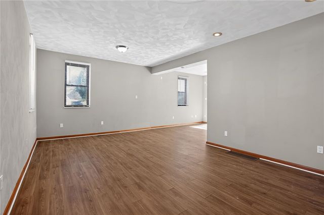 254 Cline St, E Pittsburgh, PA 15112