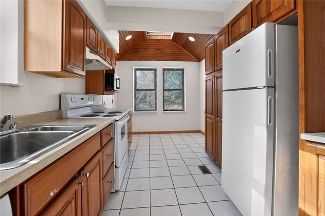 254 Cline St, E Pittsburgh, PA 15112