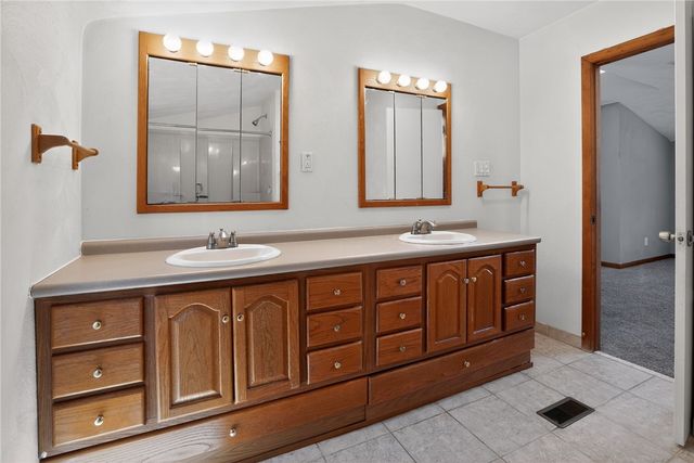 254 Cline St, E Pittsburgh, PA 15112