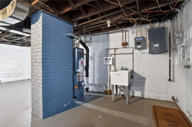 254 Cline St, E Pittsburgh, PA 15112