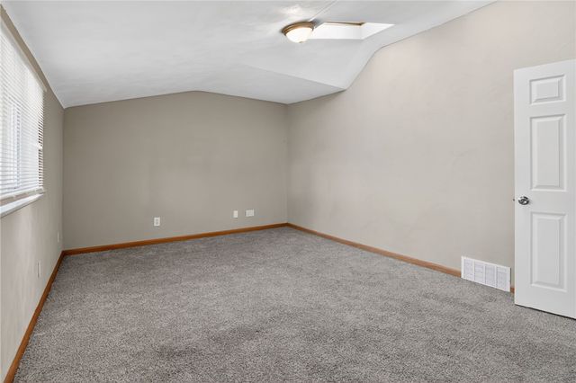 254 Cline St, E Pittsburgh, PA 15112