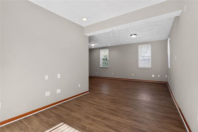 254 Cline St, E Pittsburgh, PA 15112