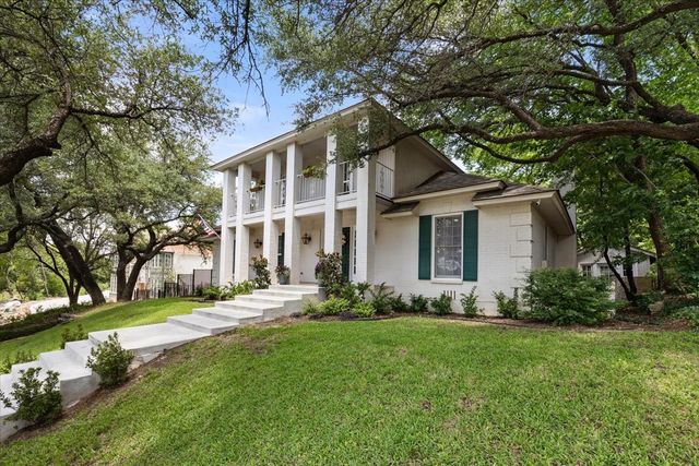 417 Hazelwood Drive W, Fort Worth, TX 76107