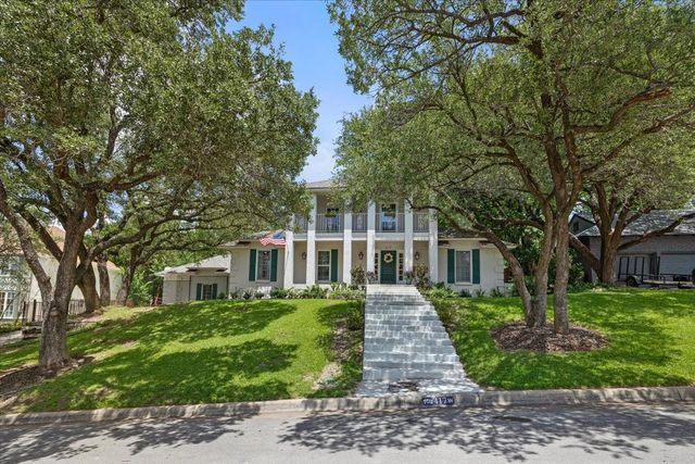 417 Hazelwood Drive W, Fort Worth, TX 76107