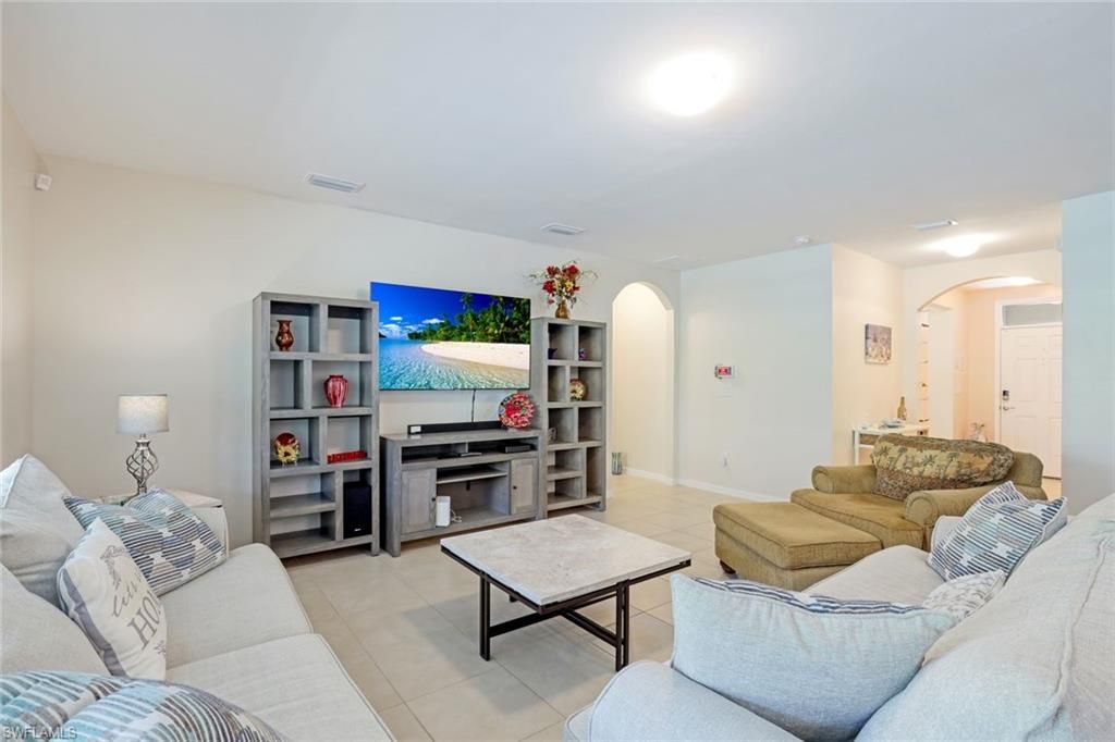 4831 SW 18th AVE, CAPE CORAL, FL 33914 — photo 4