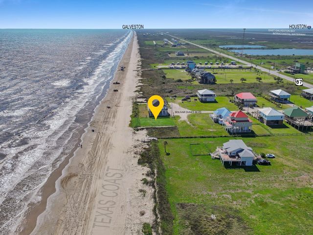 772 Bolivar Dunes Boulevard, Gilchrist, TX 77617