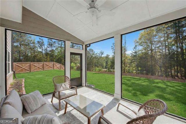 495 Sterling Creek Way, Loganville, GA 30052