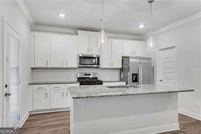 495 Sterling Creek Way, Loganville, GA 30052