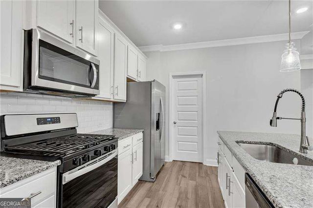 495 Sterling Creek Way, Loganville, GA 30052