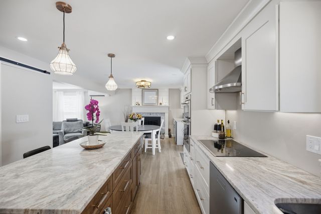 5 Amherst Road, Wilmington, MA 01887