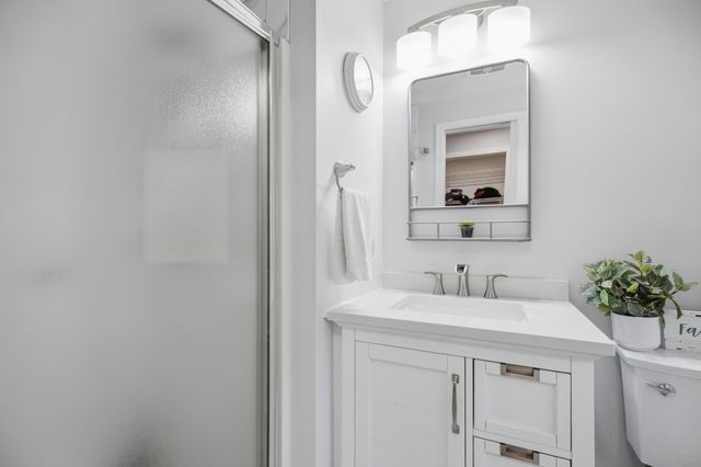 5 Amherst Road, Wilmington, MA 01887