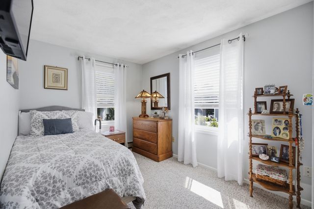 5 Amherst Road, Wilmington, MA 01887
