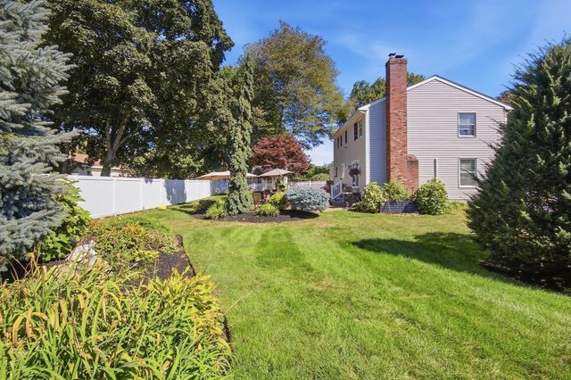 5 Amherst Road, Wilmington, MA 01887
