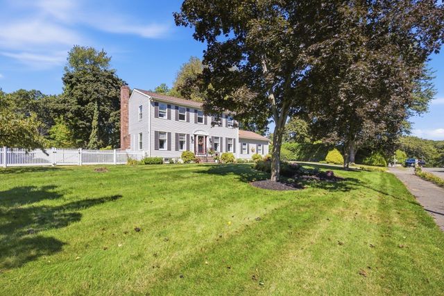 5 Amherst Road, Wilmington, MA 01887