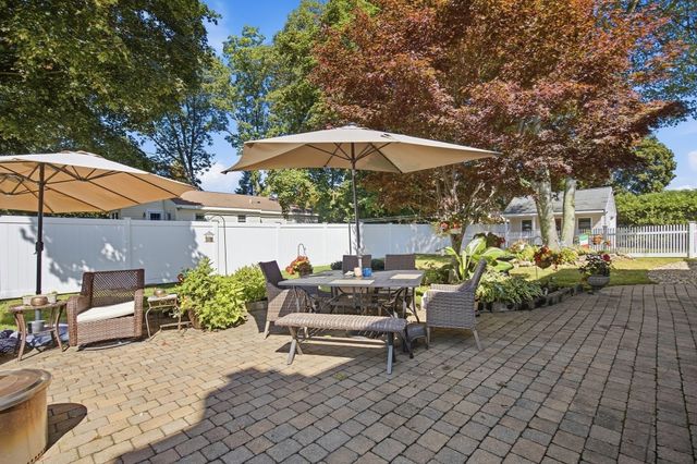 5 Amherst Road, Wilmington, MA 01887