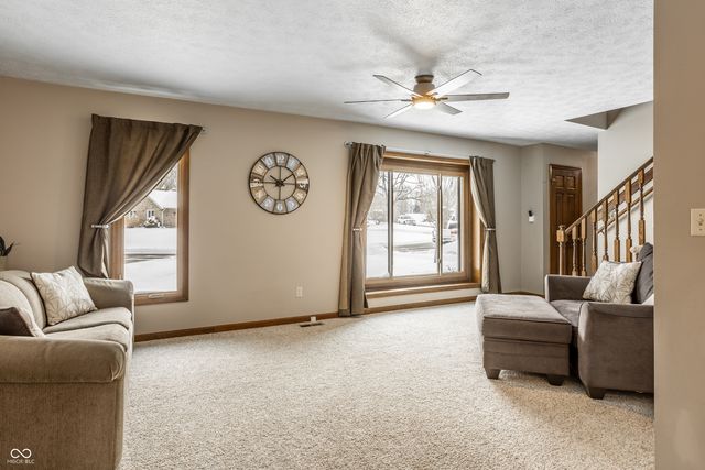 1103 Ridgeway Drive, Crawfordsville, IN 47933