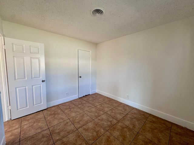 3101 NE 7th Avenue B, Pompano Beach, FL 33064