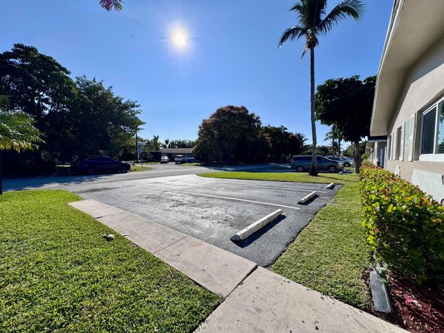 3101 NE 7th Avenue B, Pompano Beach, FL 33064