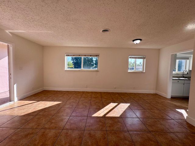 3101 NE 7th Avenue B, Pompano Beach, FL 33064