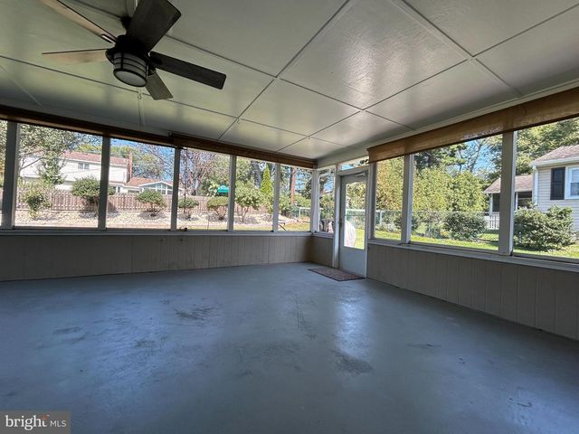 118 COUNTRY CLUB DR, Newark, DE 19711
