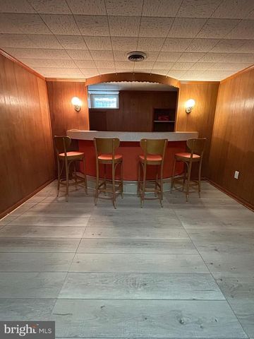 118 COUNTRY CLUB DR, Newark, DE 19711