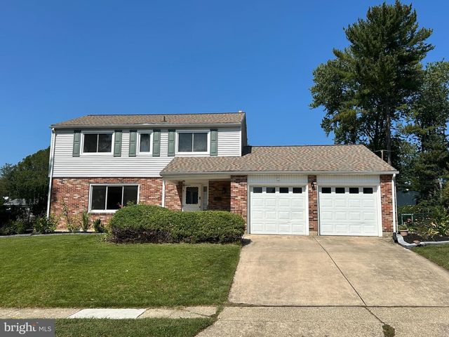 118 COUNTRY CLUB DR, Newark, DE 19711