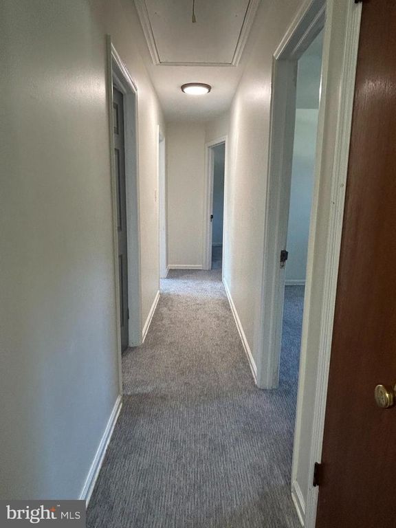 118 COUNTRY CLUB DR, Newark, DE 19711