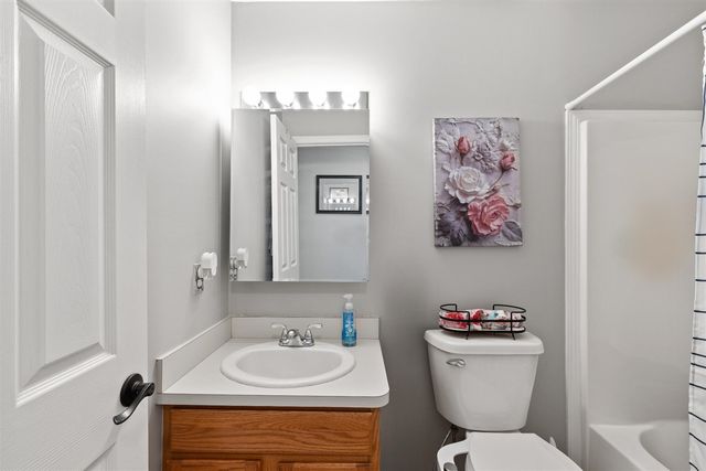 6824 Maplelawn Drive, Ypsilanti, MI 48197