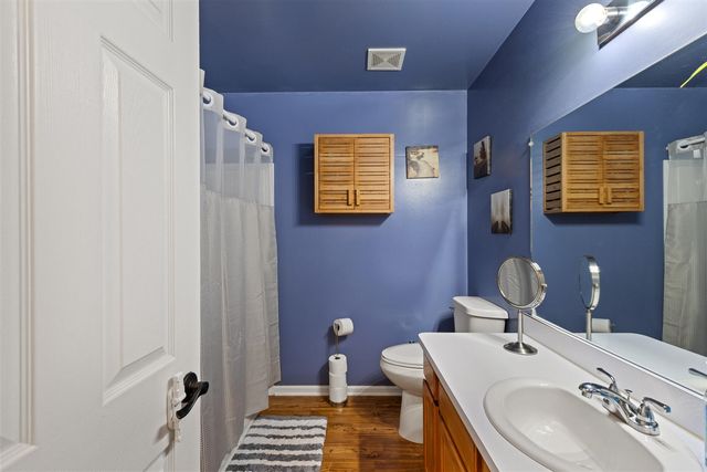 6824 Maplelawn Drive, Ypsilanti, MI 48197