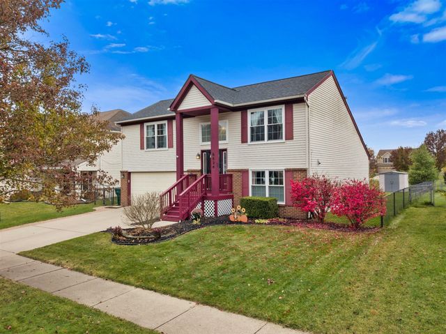6824 Maplelawn Drive, Ypsilanti, MI 48197