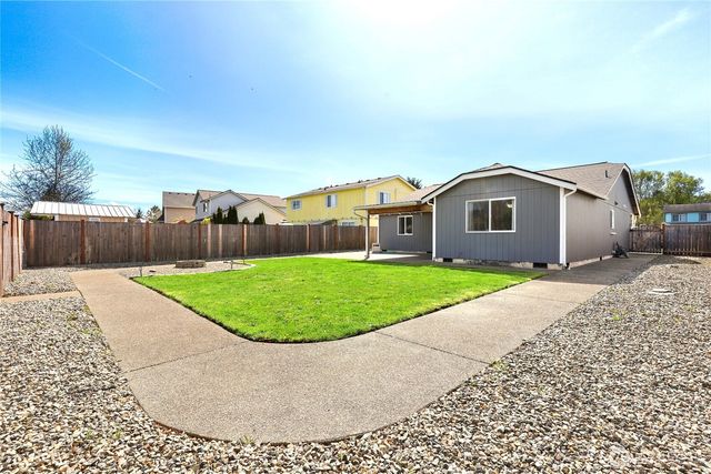 1316 Headley Avenue NW, Orting, WA 98360