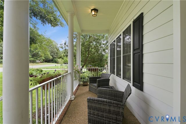 11341 Royal Ln, New Kent, VA 23140