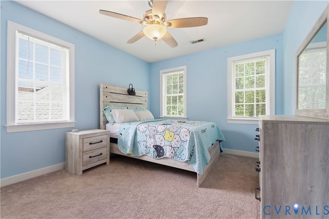 11341 Royal Ln, New Kent, VA 23140