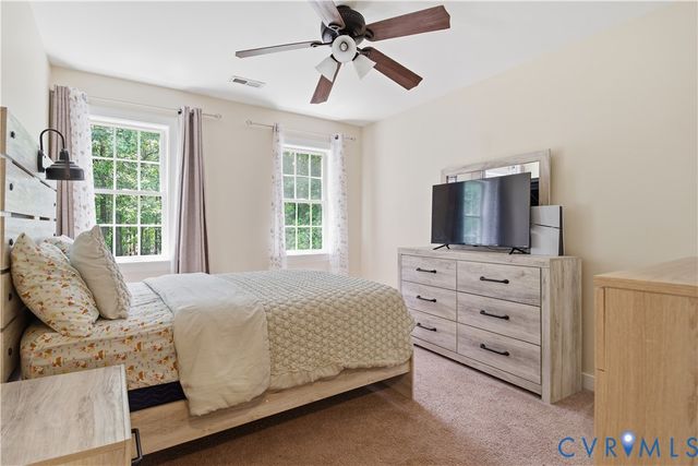 11341 Royal Ln, New Kent, VA 23140