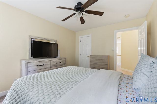 11341 Royal Ln, New Kent, VA 23140